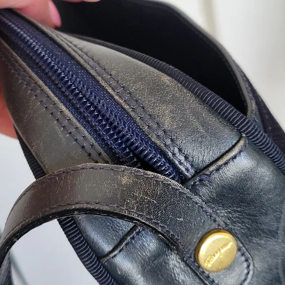 Salvatore Ferragamo Crossbody Bag - Picture 15 of 15